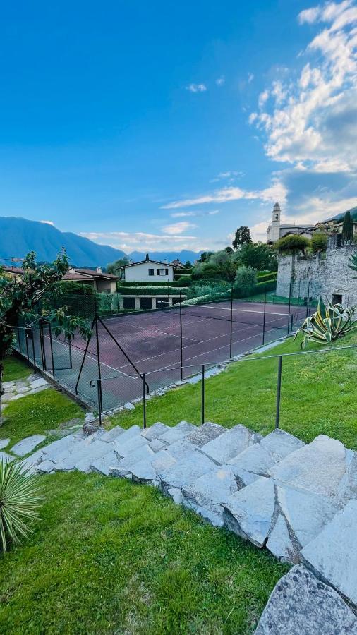 Lake View, Swimming Pool, Tennis Court And Private Parking 메체그라 외부 사진