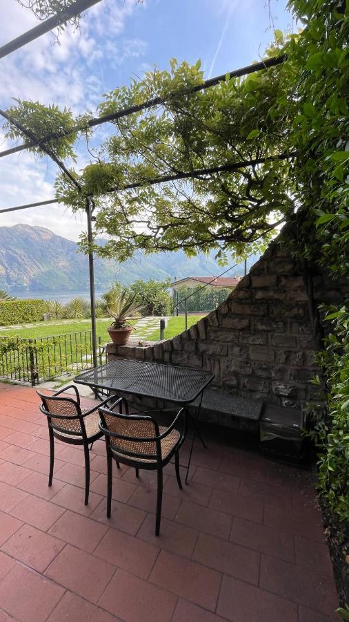 Lake View, Swimming Pool, Tennis Court And Private Parking 메체그라 외부 사진